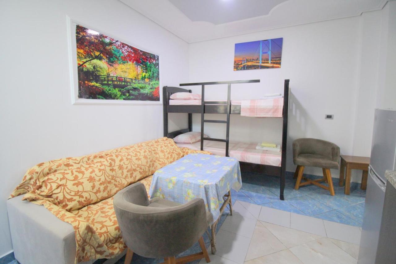 Andy Apartments Саранде Екстериор снимка
