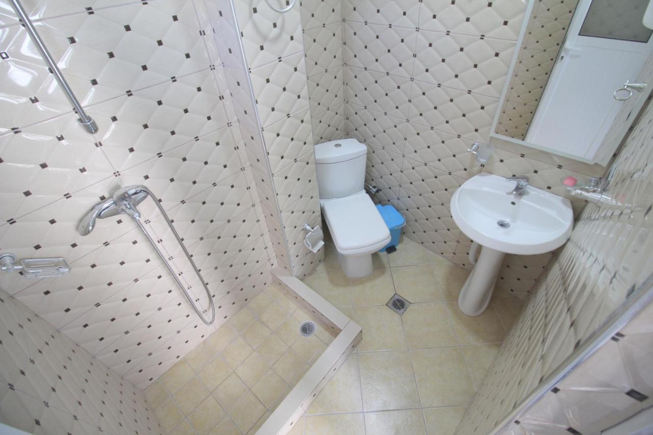 Andy Apartments Саранде Екстериор снимка