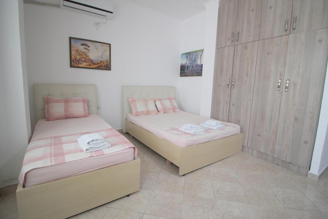 Andy Apartments Саранде Екстериор снимка