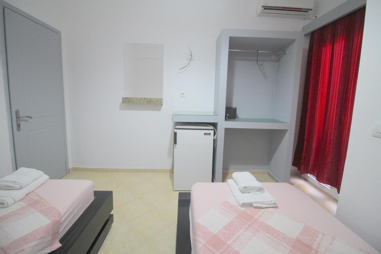 Andy Apartments Саранде Екстериор снимка