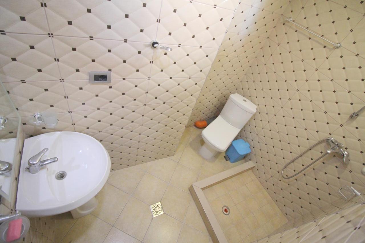 Andy Apartments Саранде Екстериор снимка