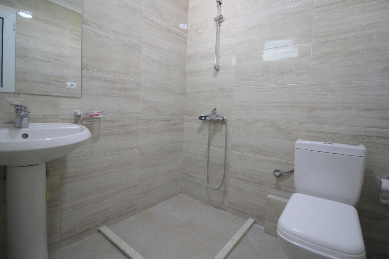 Andy Apartments Саранде Екстериор снимка