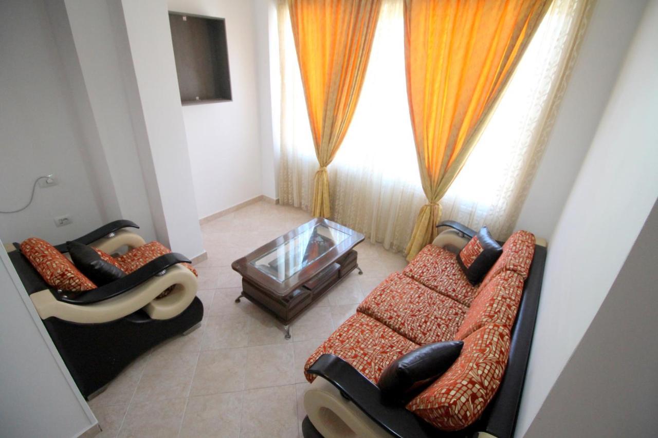 Andy Apartments Саранде Екстериор снимка