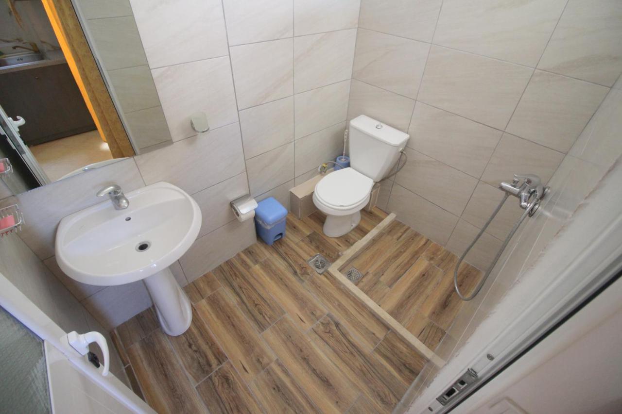 Andy Apartments Саранде Екстериор снимка