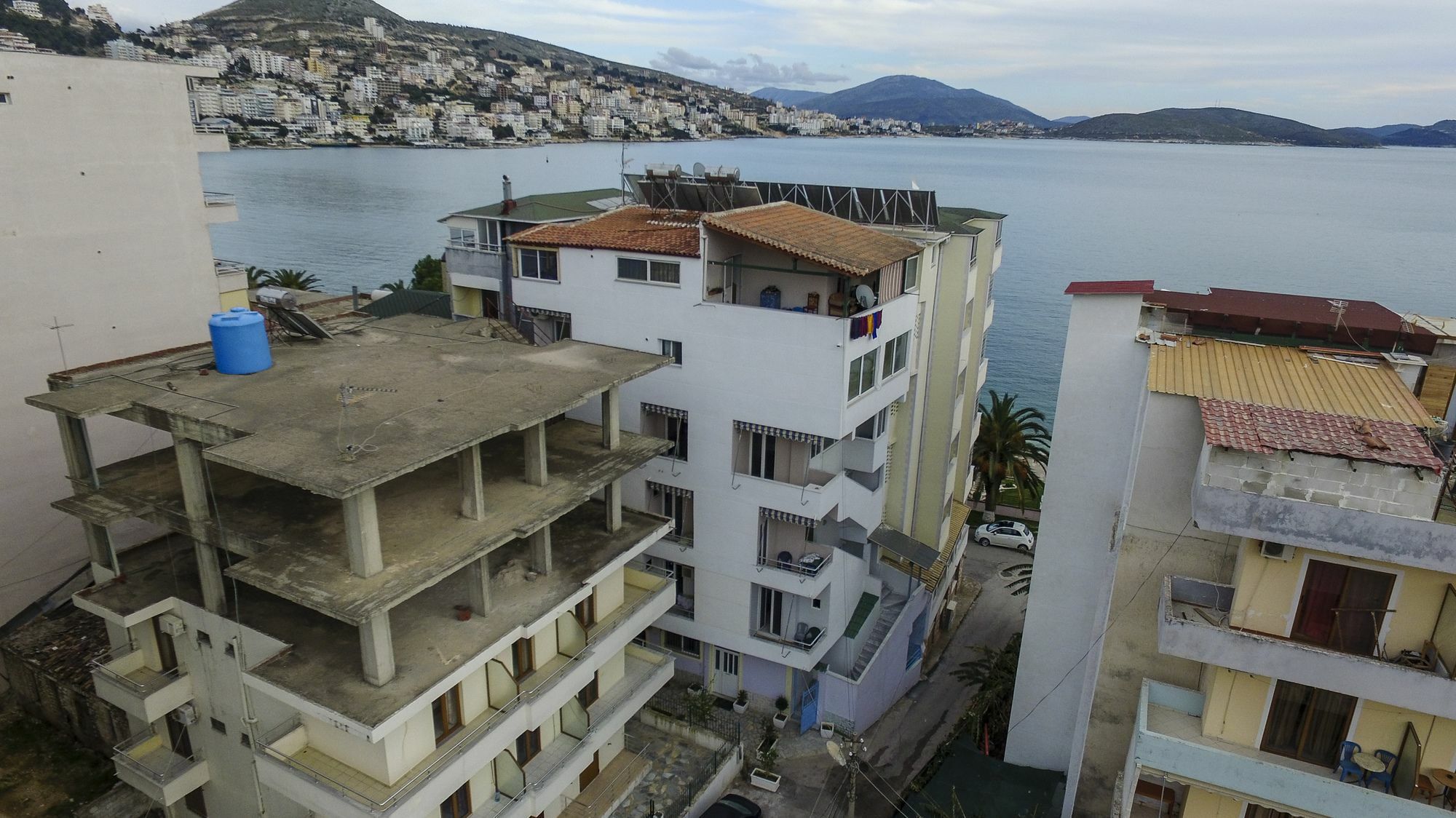 Andy Apartments Саранде Екстериор снимка